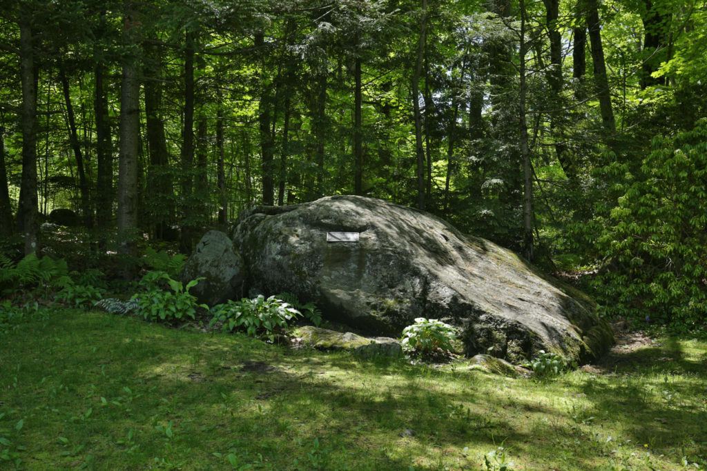 Pillow Rock; photo Hayim Heron