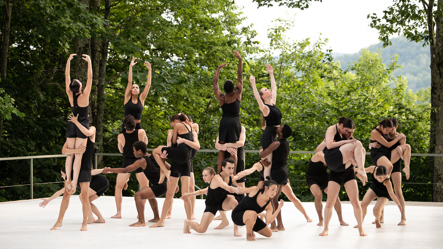 Contemporary dancers photographed for the New Zealand School of Dance in  March 2016. | Stephen A'Court Photographer